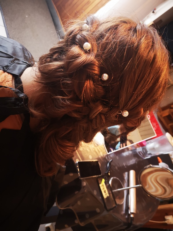 Coiffure réalisée par Émilie à domicile