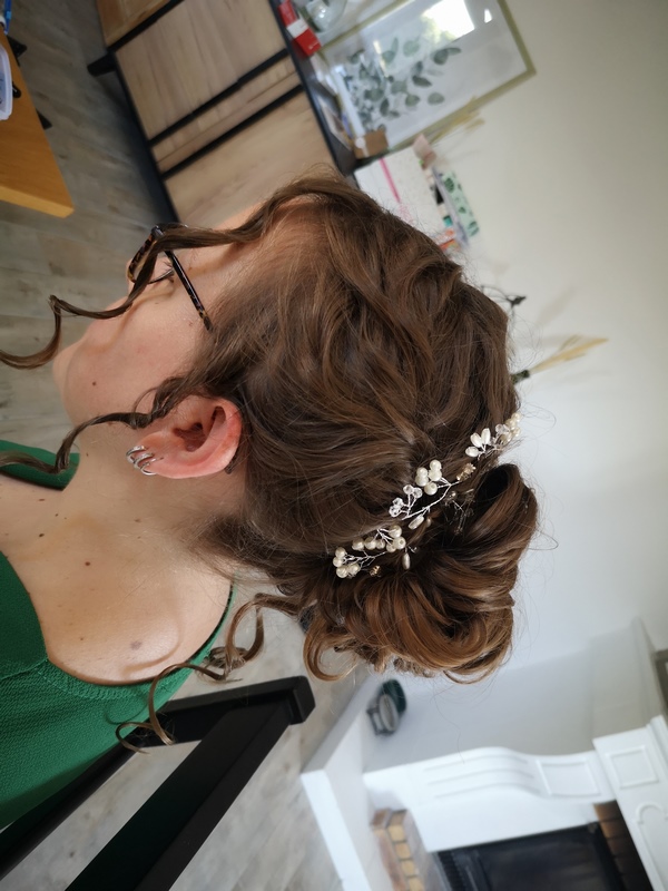 Coiffure réalisée par Émilie à domicile