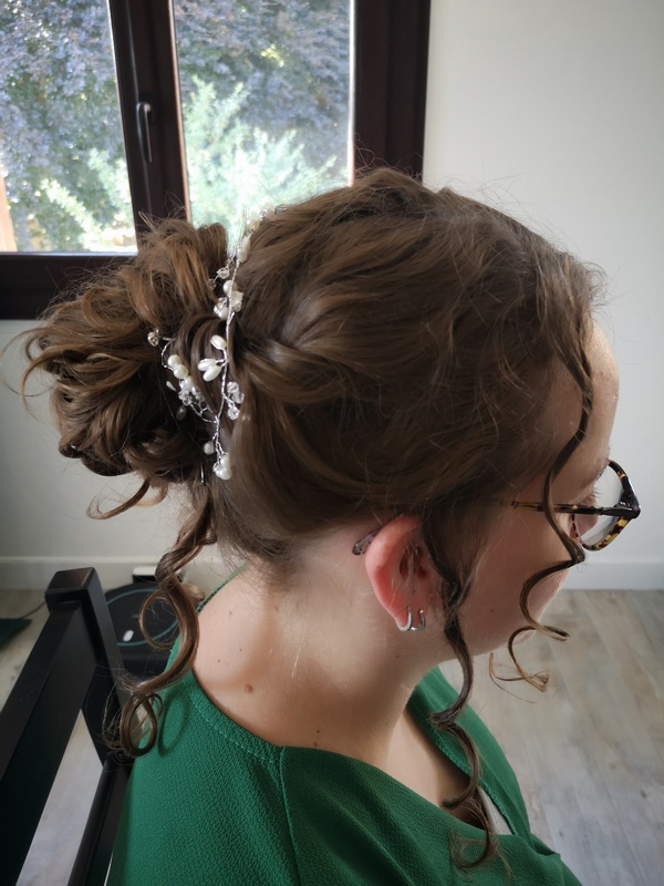 Coiffure réalisée par Émilie à domicile